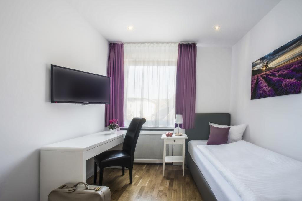 Hotel Storchen Ravensburg Phòng bức ảnh